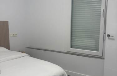 Apartamento a 10 min caminando de la Estación de bus y tren María Zambrano - Photo 4