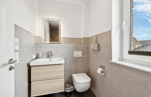 Cozy Apartment In Ovelgönne With Sauna - Foto 16