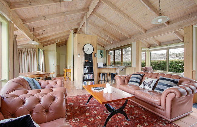 R & R in Bright - Short walk to town - Foto 8