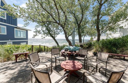 North Shore Private Beach Frontage - Foto 8