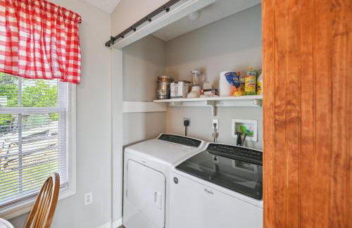 Corinth Getaway with Deck about 11 Mi to Ark Encounter! - Foto 12