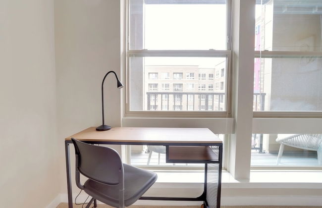 Comfort Apartments Near Capitol City - Photo 54