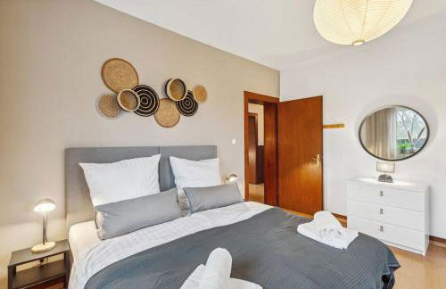 DD Homes - Haus im Grünen - 7 Betten,3 SZ,Terrasse,110 qm - Foto 1