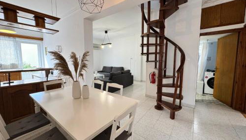 Evelyn House - Foto 1