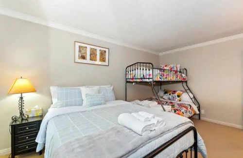 Arrowhead Lake Cabin pool table stunning views - Foto 15