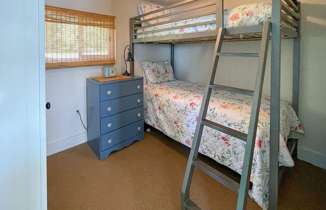 Acadia Bay Cottages - Photo 3