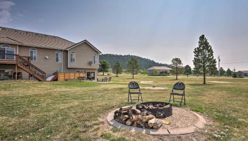 Cozy Black Hawk Retreat with Games and Patio - Foto 3