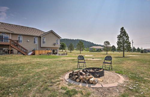 Cozy Black Hawk Retreat with Games and Patio - Foto 3