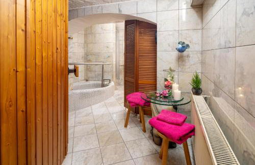 Lux Ferienwohnung altes Landwarenhaus mit Garten und zubuchbarer Sauna - Foto 16