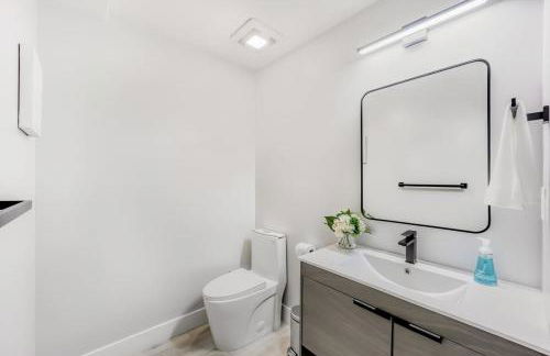 497-Upscale Family Home w AC & Patio near Meta & Stanford - Foto 42