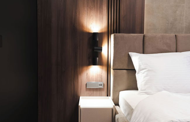 DISTRICT boutique - Photo 21