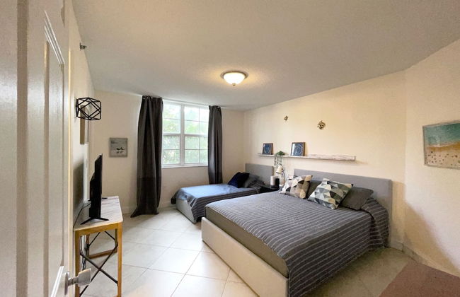 Exclusive Condo 10 Min to the Beach - Foto 4