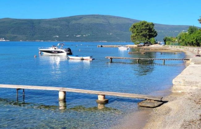 Stylish Apartment With Modern Elegance in Herceg Novi Area - Foto 41