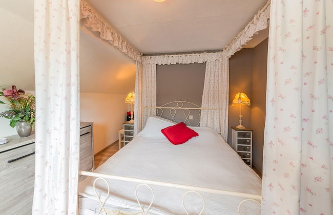 Holiday Home in Marche-en-famenne With Garden - Photo 6