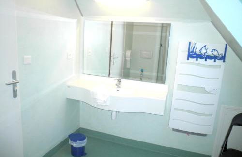 Grande maison conviviale à Saint-Côme-d'Olt avec jardin et cheminée - Photo 11