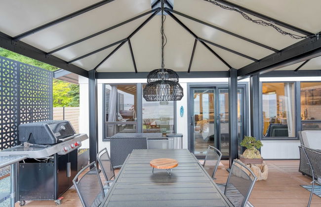 Oceanfront w/ Game Room, Fire Pit, Panoramic Views Angels Landing by Avantstay - Photo 49