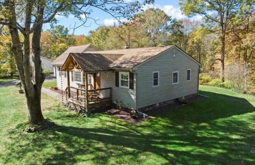 Cozy Home with Game Room and Fire Pit - Foto 35