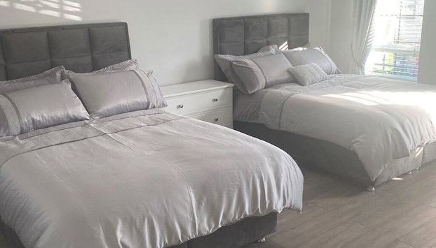Modern 3-bed Apartment in Magherafelt Sleeps 8 - Foto 2, Imagen principal