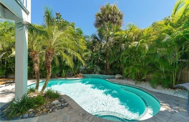 Footprints in the Sand managed by Beach Retreats - Photo 19