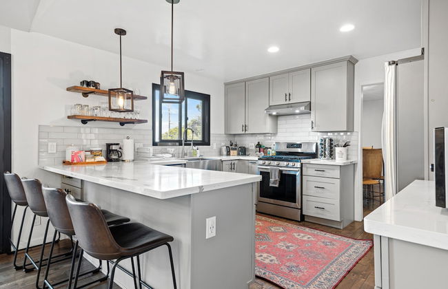 Marbella Lane 3BR Penthouse Executive Suite SFO - Foto 10