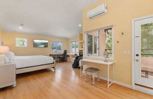 Heart of Cherry Creek Group Retreat Hot Tub - Foto 32