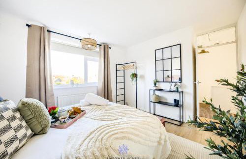 Coventry Spacious Luxury 3 Bed House, Private Parking, Sleeps 8, by EMPOWER HOMES - Foto 16