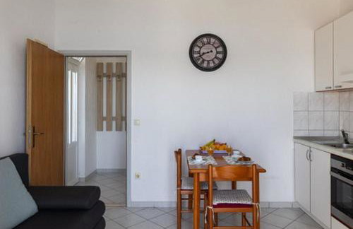 Apartments More - Photo 32