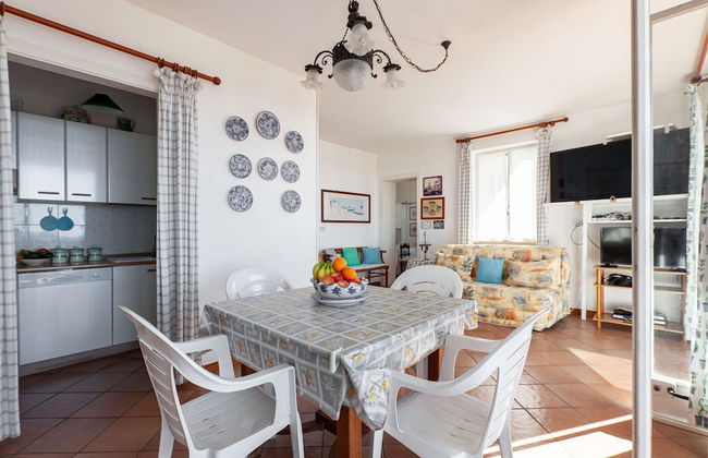 Villa Giorgisa Apartment 1 Pool Sea View - Photo 17