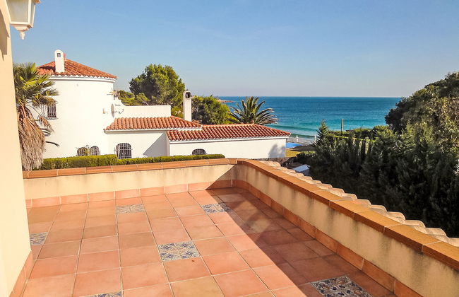 Villa Caleta - Photo 14