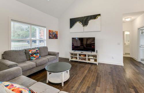 Hot Tub and Yard Temptation Stays Home in Roanoke - Foto 6