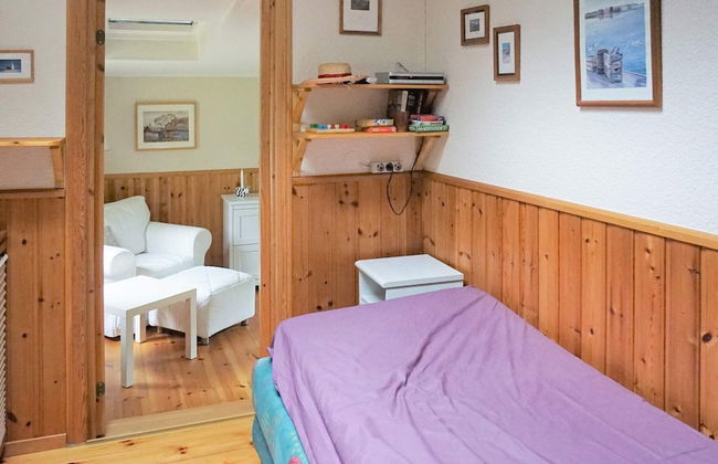 5 Person Holiday Home in Knared - Foto 4