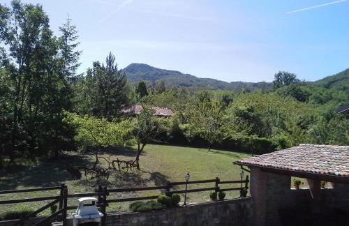 A fine 2 bedroom stone house in Emila - Photo 54