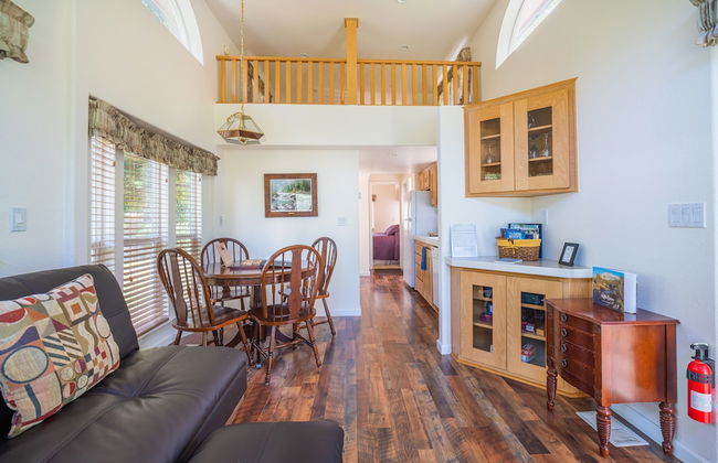 Strawhouse Resorts - Photo 40