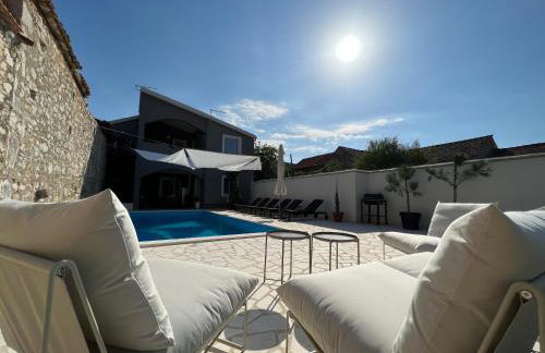 Boutique House Ika with Private Swimming Pool - Foto 11