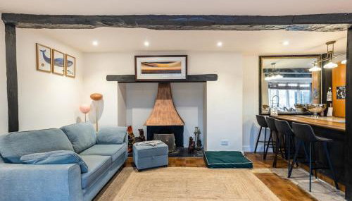 Riverside Manor - Photo 4