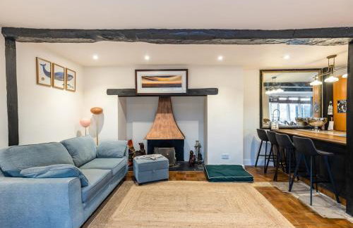 Riverside Manor - Photo 4