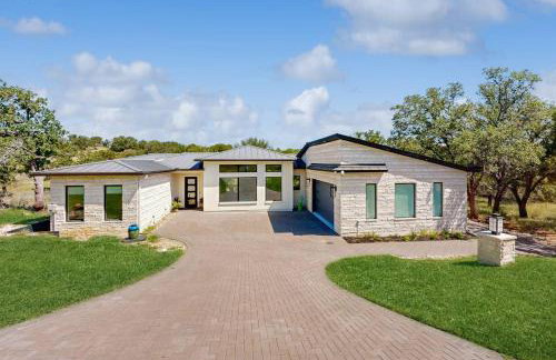Luxury Hill Country Home in Horseshoe Bay Near Lake LBJ & Golfing with Game Room - Photo 1