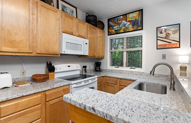 Condo at Wintergreen Walk to Slope Pool Access - Foto 4