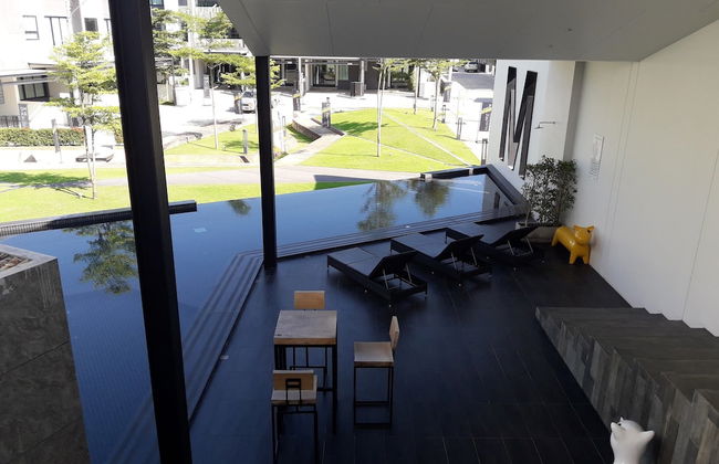 New Loft Modern Home - Photo 23