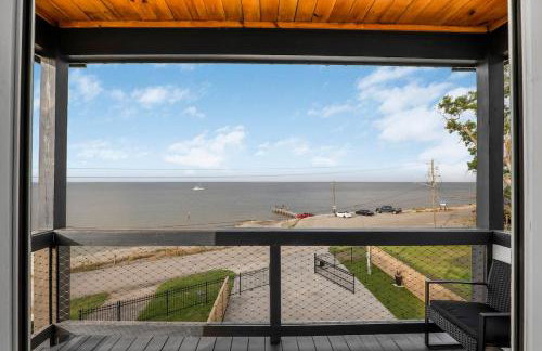 Waterfront Home with Views - Hot Tub & Movie Theatre - Foto 25