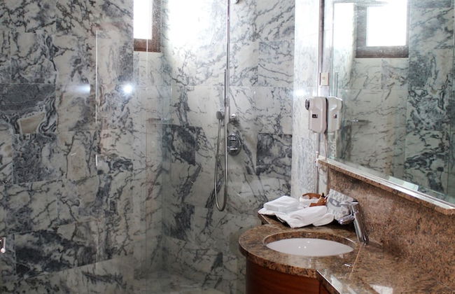 Torres de Alba Hotel & Suites - Photo 34