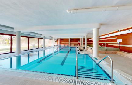 Balnea Experiences II - Apartamentos con Piscina Climatizada, Jacuzzi y Gimnasio - Foto 1