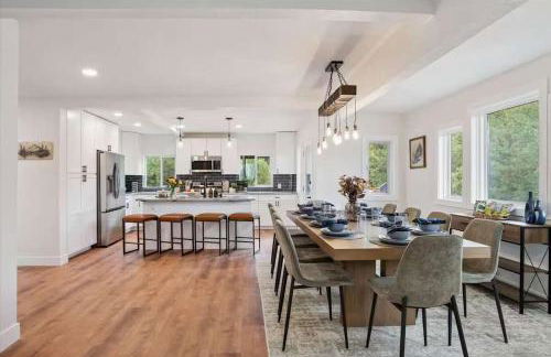 15 min to Boulder Rope Course Hot Tub & Views - Photo 26