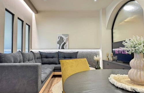 Oasis Luxury Apartments - Photo 42
