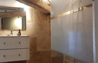 La Cabane - Au cœur d'un village médiéval - Foto 16