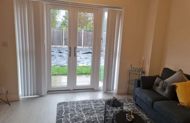 Stunning 3-bed House in Wolverhampton - Foto 4