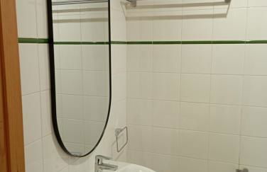 Habitaciones con baño propio y zonas compartidas - Foto 11