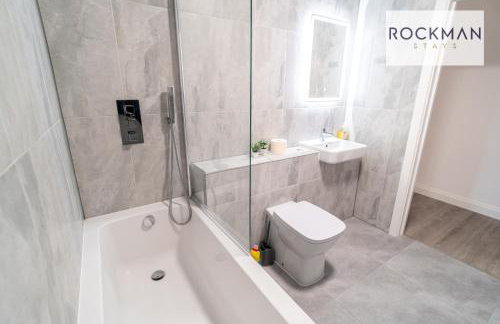 Royal Oak Apartments 1 - Free Van Parking - 2 Bedroom Apartment - 2 bathrooms - Sleeps 6 - Perfect for Contractors - Fast Wi-fi - Foto 10