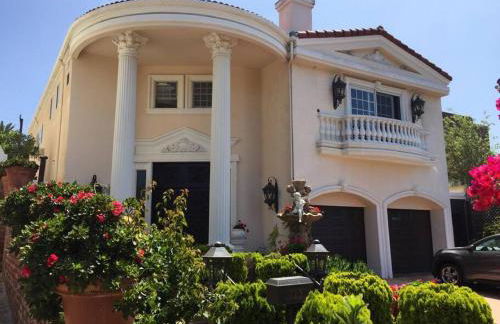 Entire Second Flr - Santa Monica Luxury Roman Villa - Foto 21