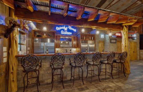 Oakridge Ranch: Pool + Hot-tub, Pickleball Court, Whiskey & Wine Room - Foto 144